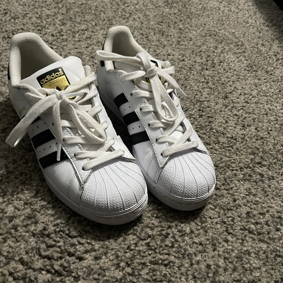 Superstar adidas shell toe sneakers - Picture 5 of 5